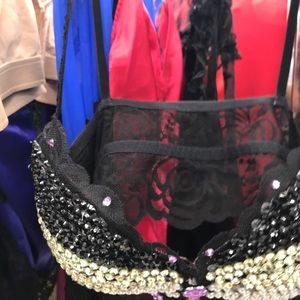 Meet your Posher, Goldy